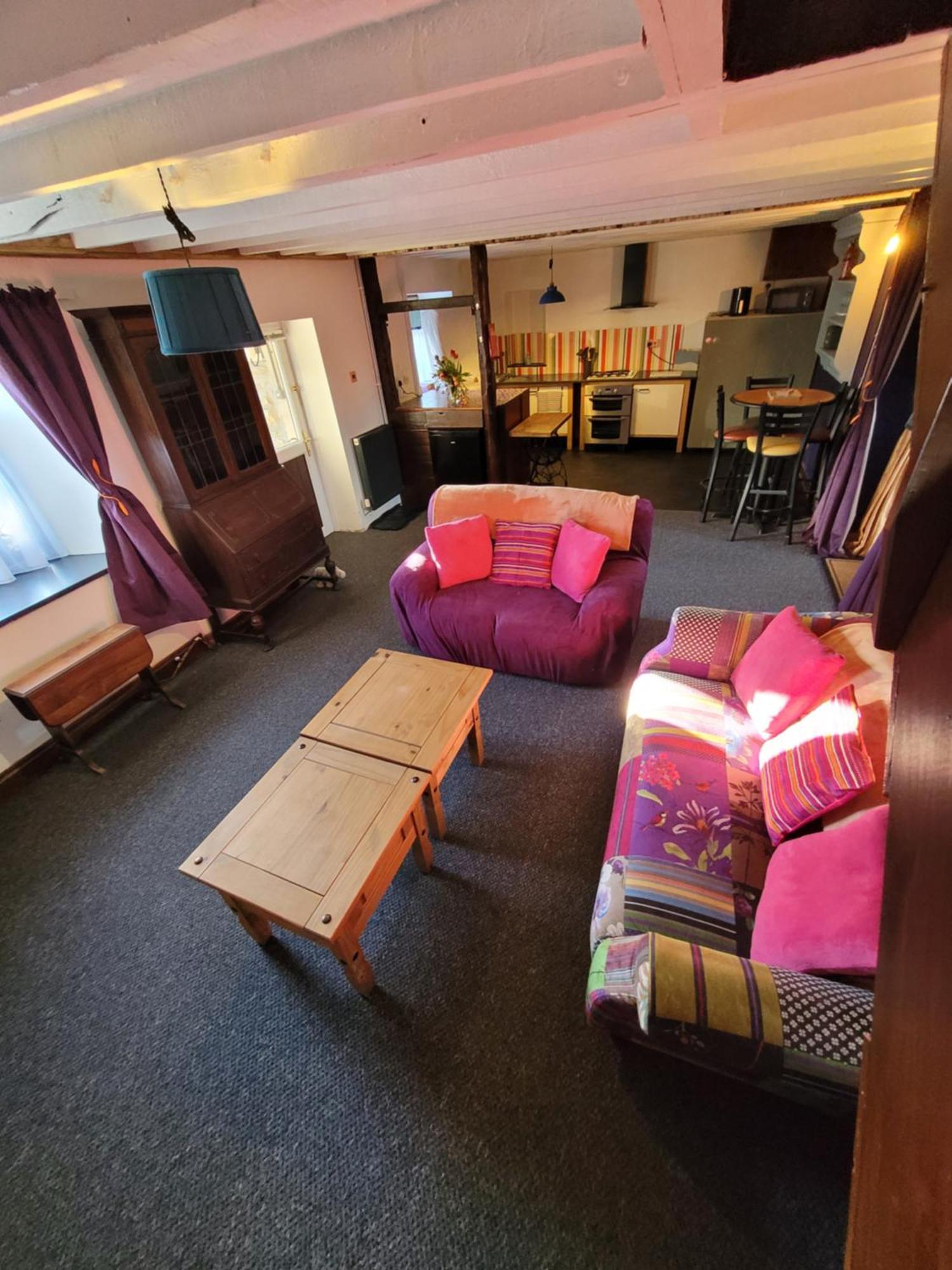 Farmhouse B&B Family Stay Or Romantic Break, On Our Smallholding Close To 나버스 외부 사진