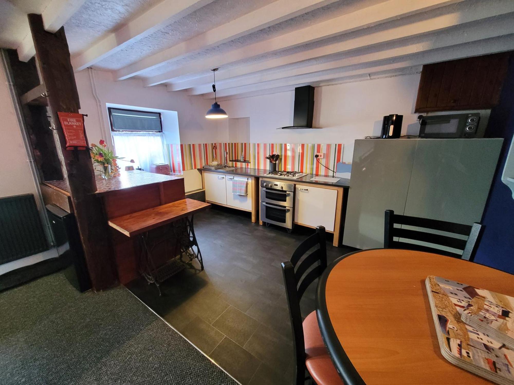 Farmhouse B&B Family Stay Or Romantic Break, On Our Smallholding Close To 나버스 외부 사진