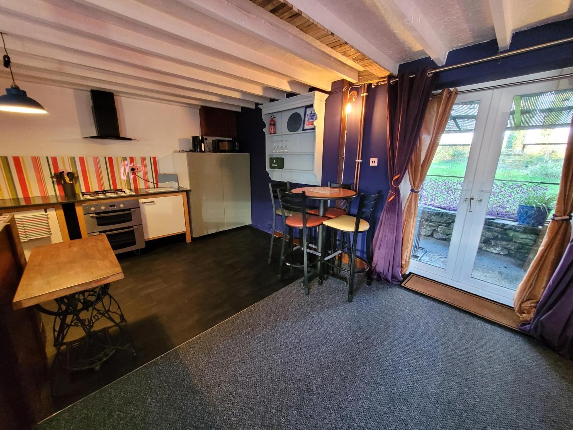 Farmhouse B&B Family Stay Or Romantic Break, On Our Smallholding Close To 나버스 외부 사진