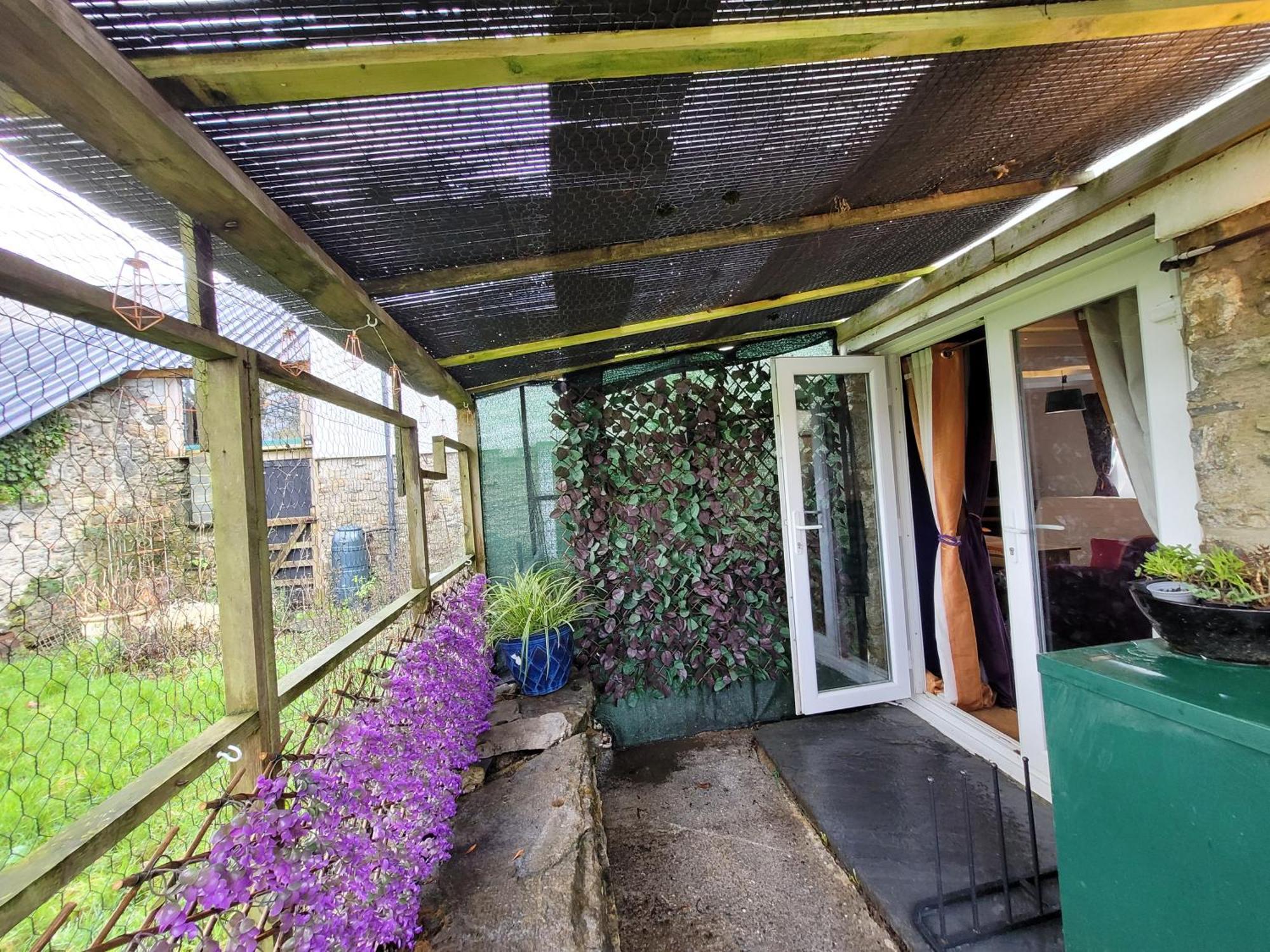 Farmhouse B&B Family Stay Or Romantic Break, On Our Smallholding Close To 나버스 외부 사진